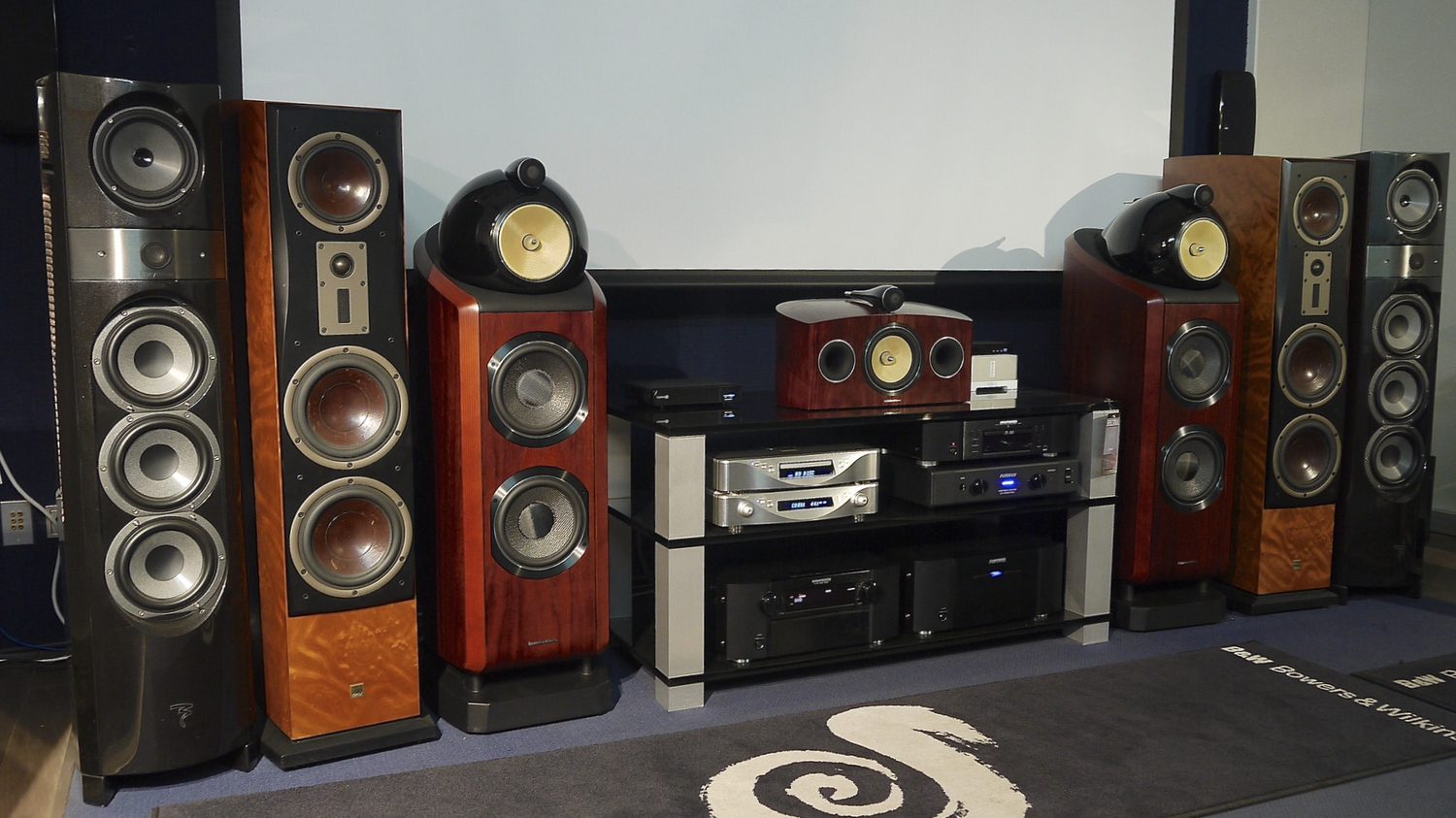 <span style="font-weight: bold;">HiFi, video ja musiikki</span>